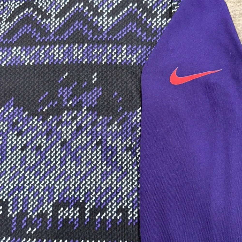 Nike Women's Turtleneck Top Size Small Purple - Picture 3 of 7